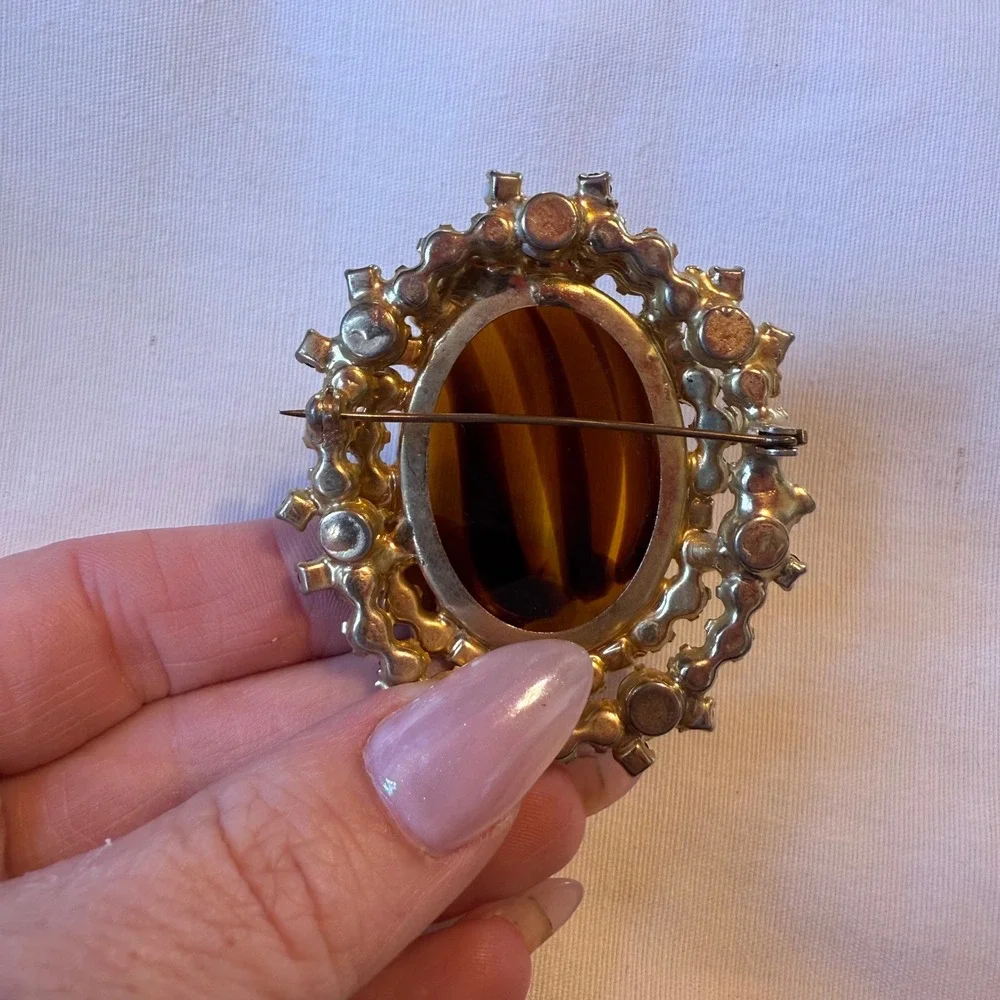 Vintage Juliana Tortoise Shell Colored Glass Rhinestone‎ Brooch Pendant